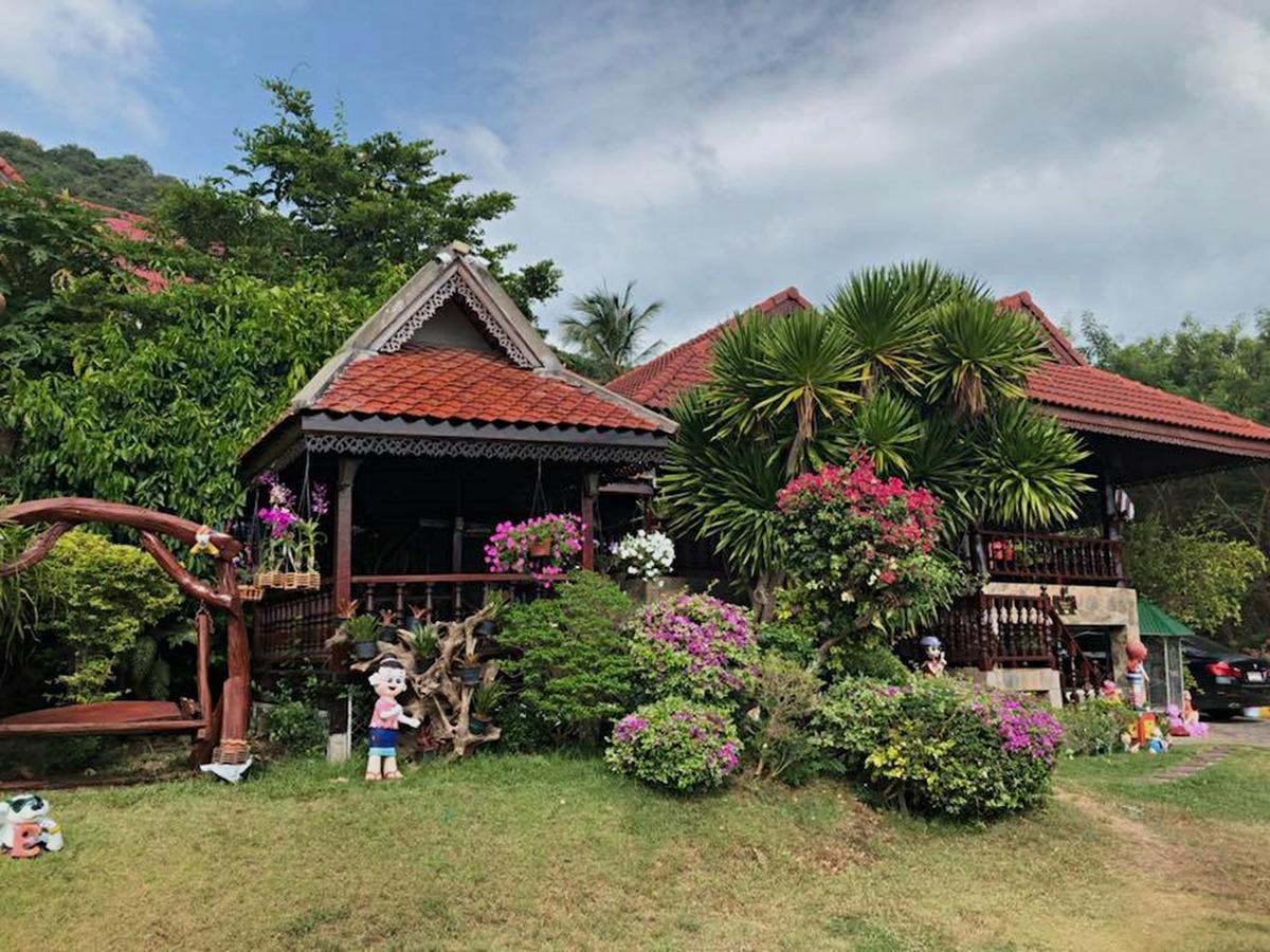 Tanyaporn House Hotel Haad Rin Bagian luar foto